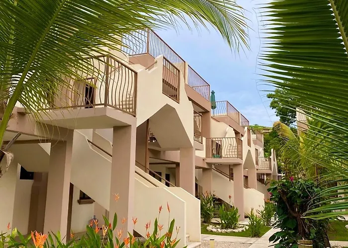 Charming Nook Second Floor With Rooftop Ferienhaus *